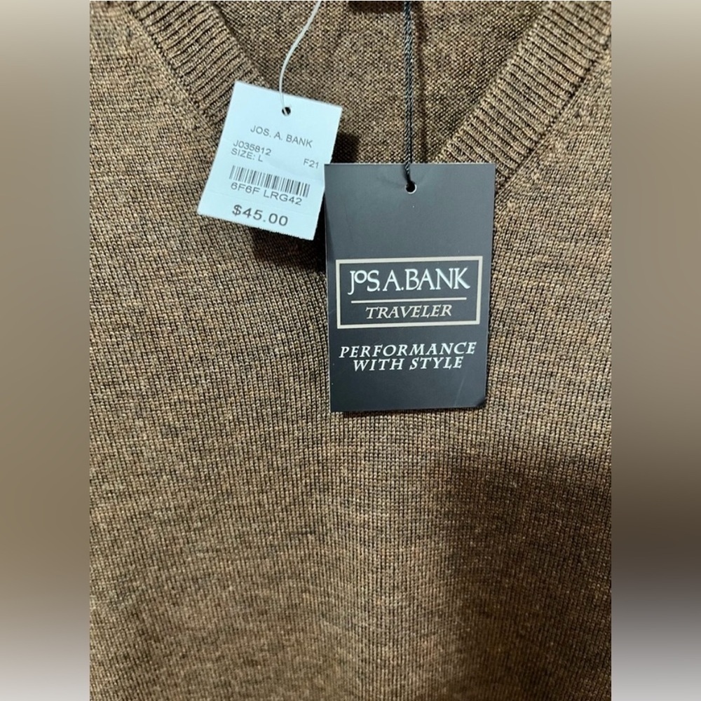 NWT Jos. A. Bank Solid V-Neck Traveler Merino Wool Sweater Size L - Picture 5 of 8